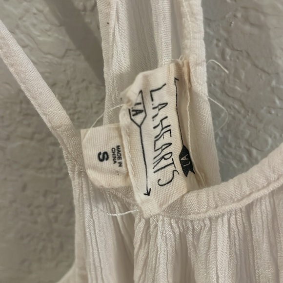 PacSun LA hearts, ladies size small cream tank with lace trim - Picture 2 of 5